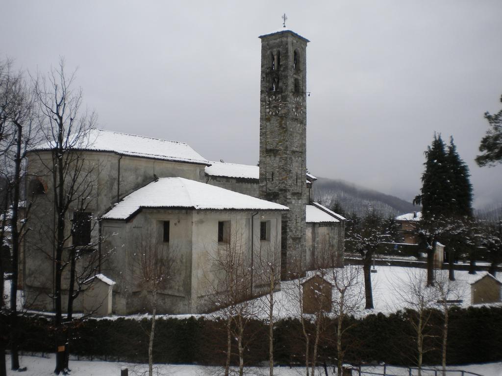 Centro Di Spiritualita Maria Candida Armeno Exterior photo